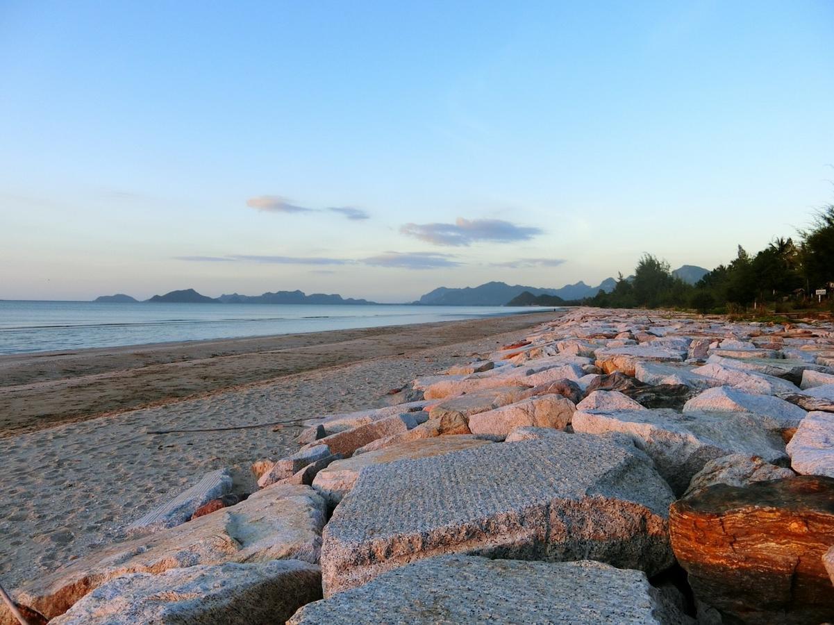 The Lake Hill Resort Pran Buri Exteriör bild