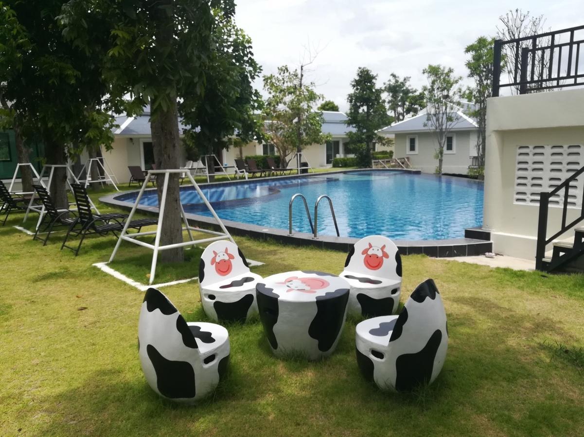 The Lake Hill Resort Pran Buri Exteriör bild