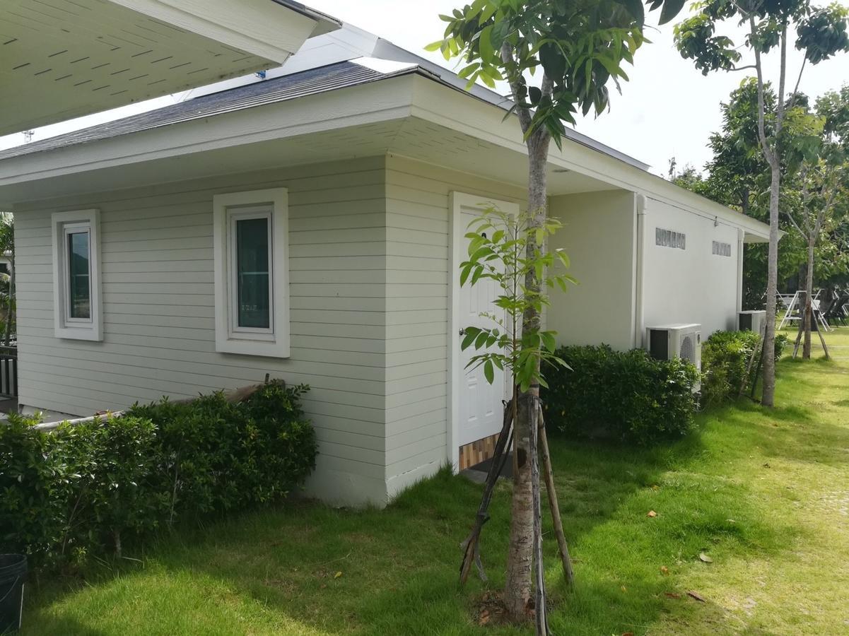 The Lake Hill Resort Pran Buri Exteriör bild