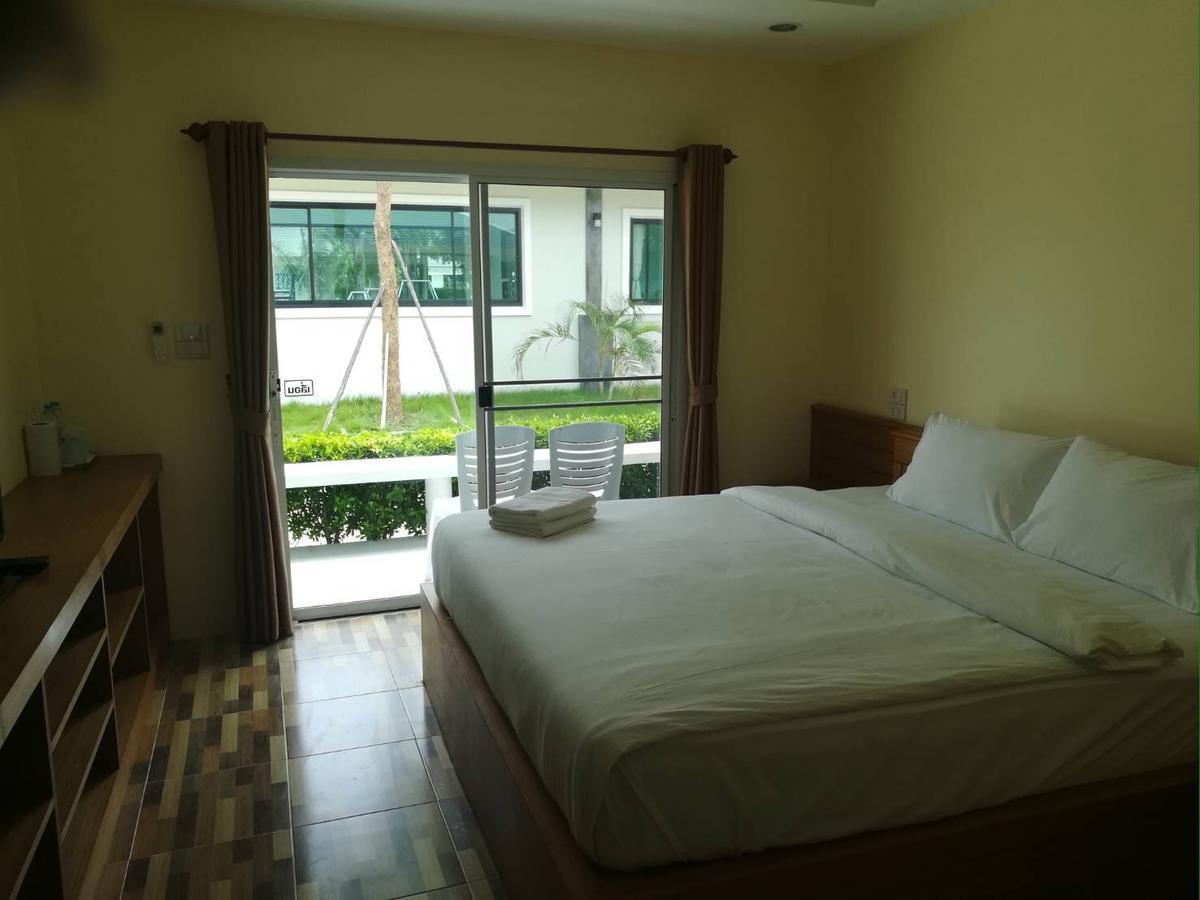 The Lake Hill Resort Pran Buri Exteriör bild