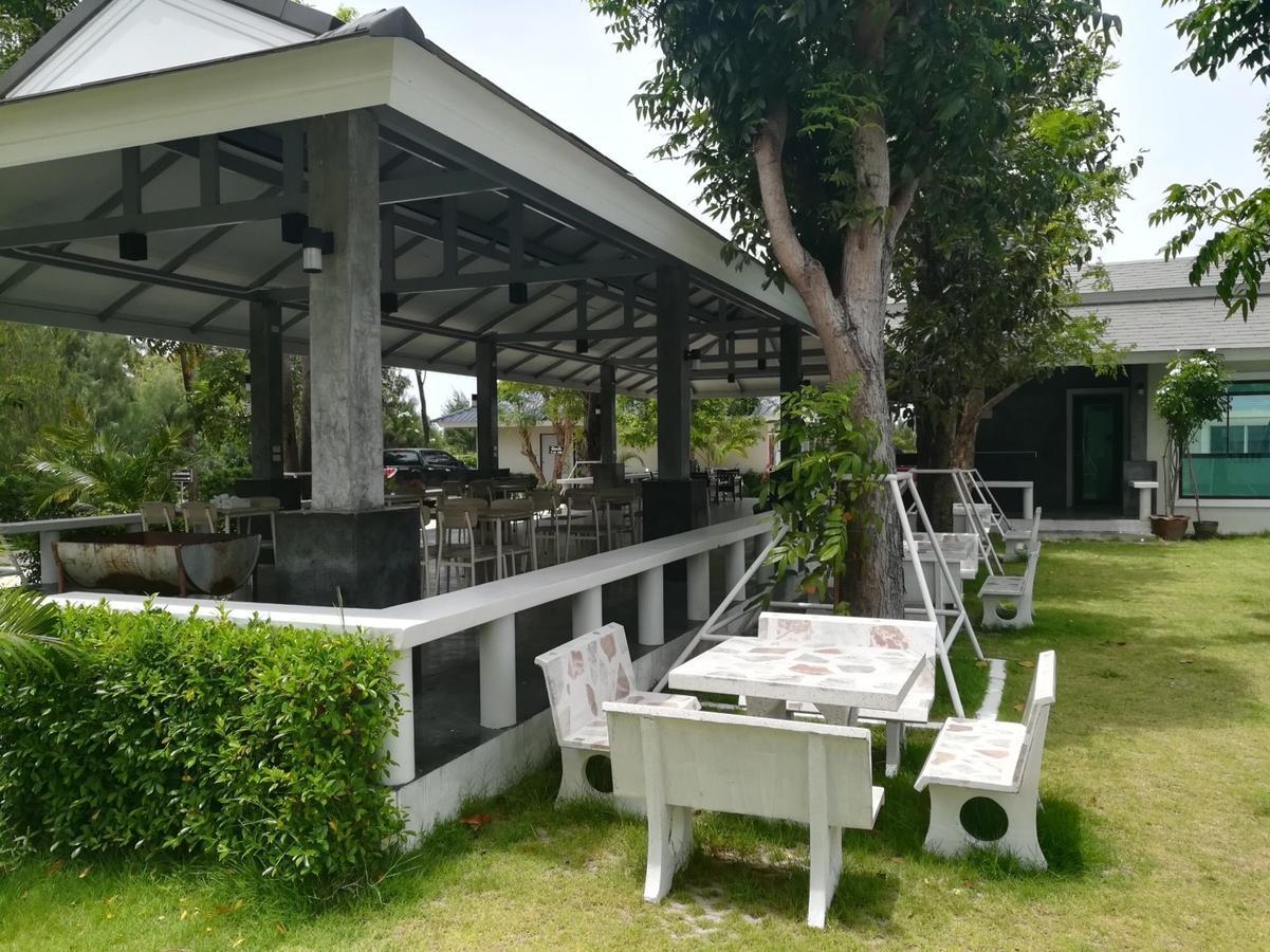 The Lake Hill Resort Pran Buri Exteriör bild